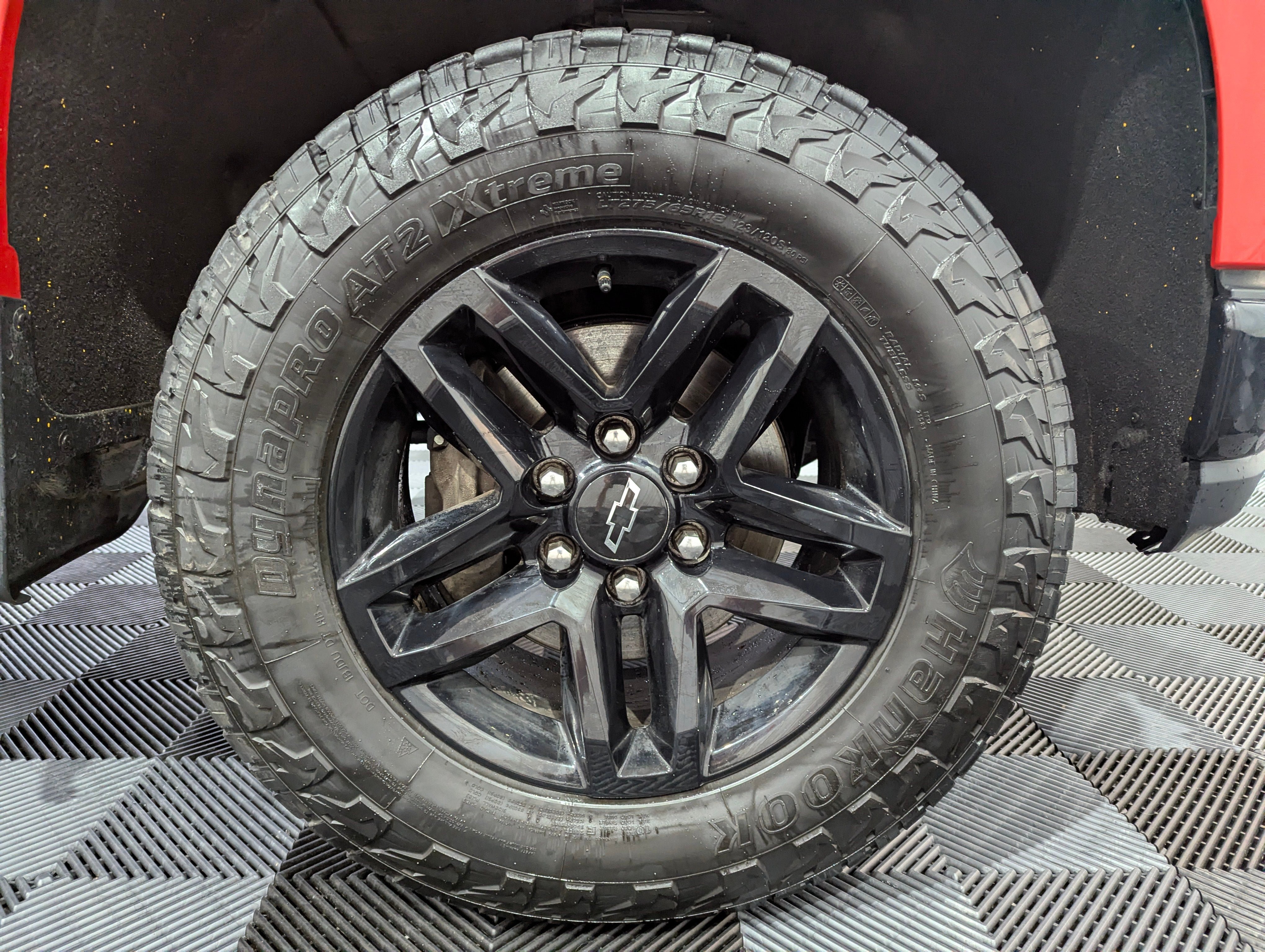 Used 2019 Chevrolet Silverado 1500 Custom Trail Boss w/ Custom Convenience Package AWD/4WD image 6