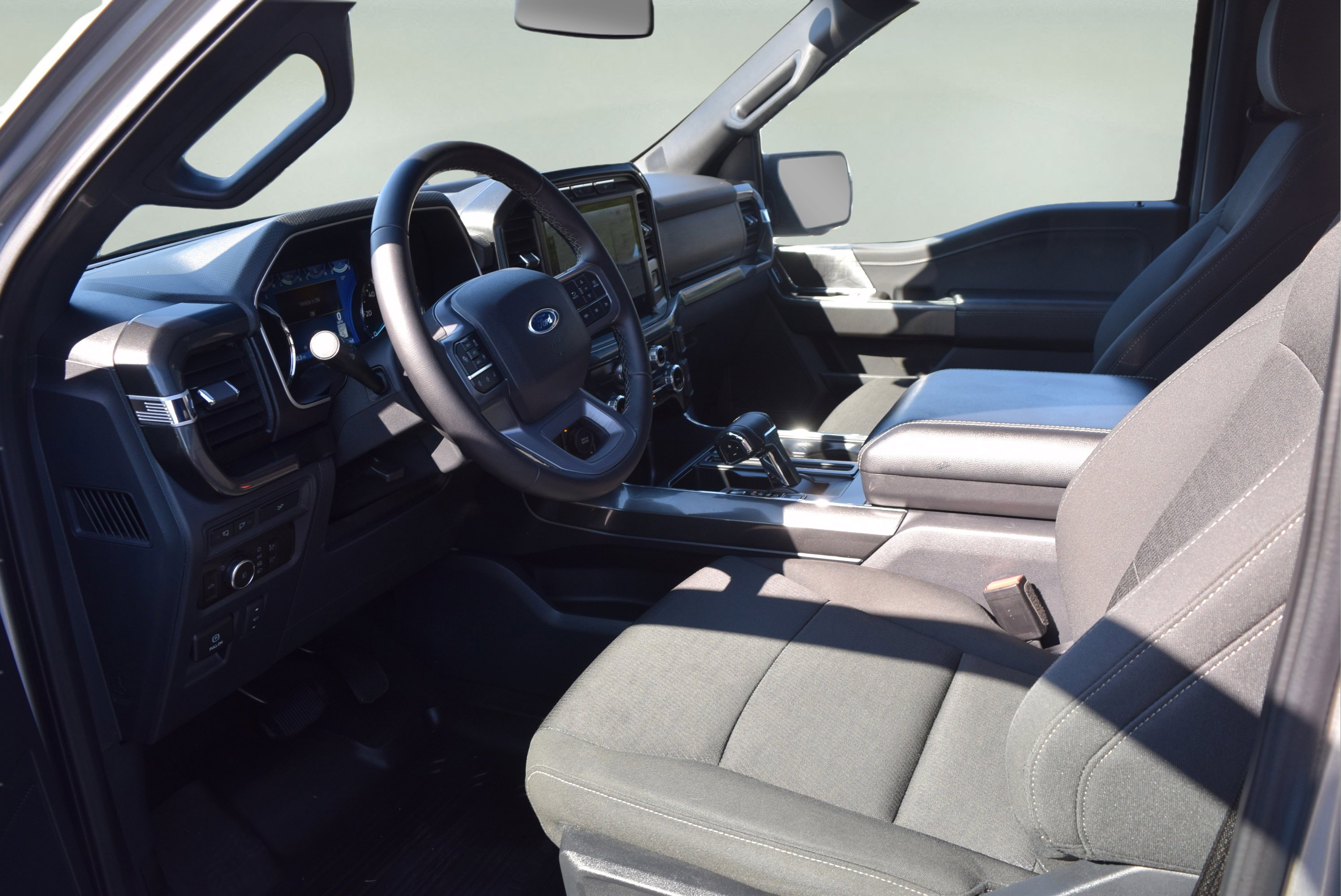 Used 2023 Ford F150 XLT w/ Equipment Group 302A High image 11