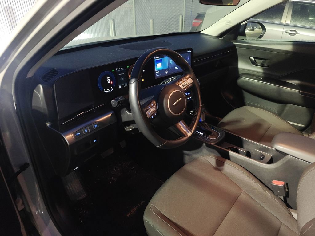 Used 2024 Hyundai Kona SEL image 7