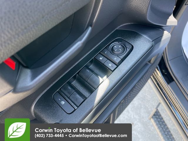 New 2026 Toyota 4Runner SR5 AWD/4WD image 19