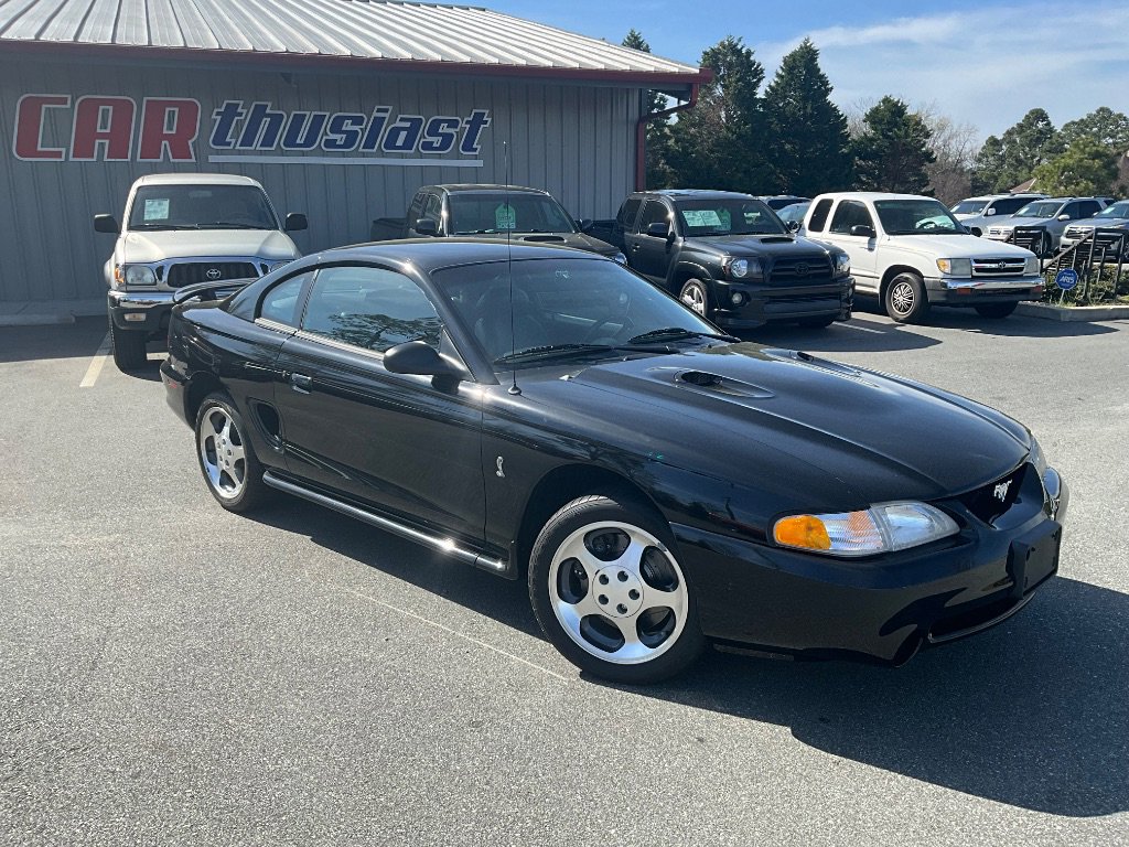 Used 1996 Ford Mustang Cobra RWD image 2