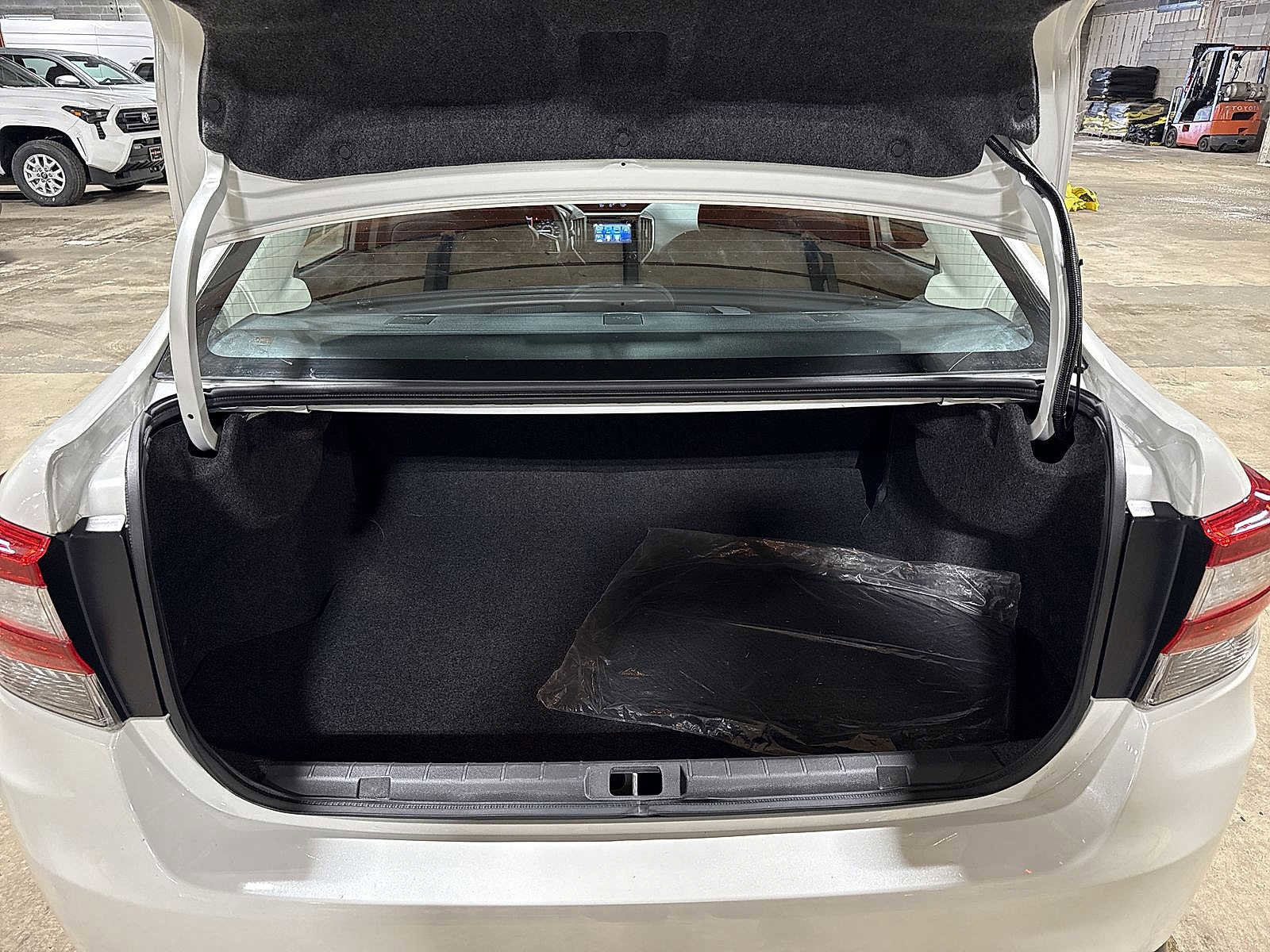 Used 2020 Subaru Impreza Premium image 11