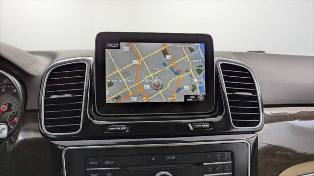 Used 2018 Mercedes-Benz GLE 350 w/ Premium 1 Package image 23