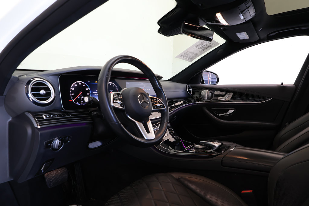 Used 2020 Mercedes-Benz E 350 Sedan image 17