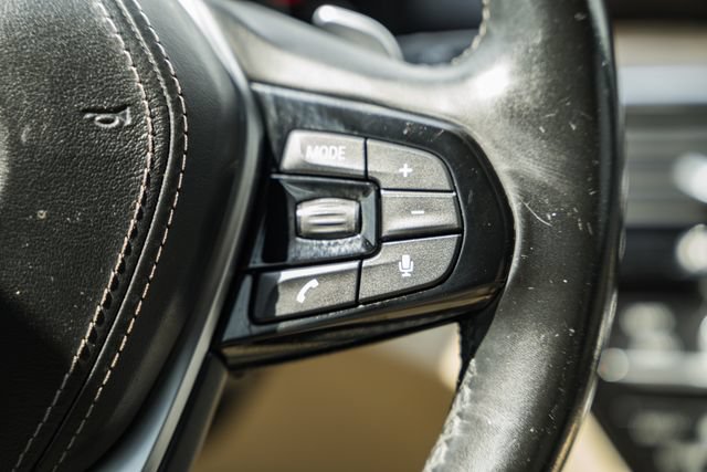 Used 2019 BMW 530i RWD image 22