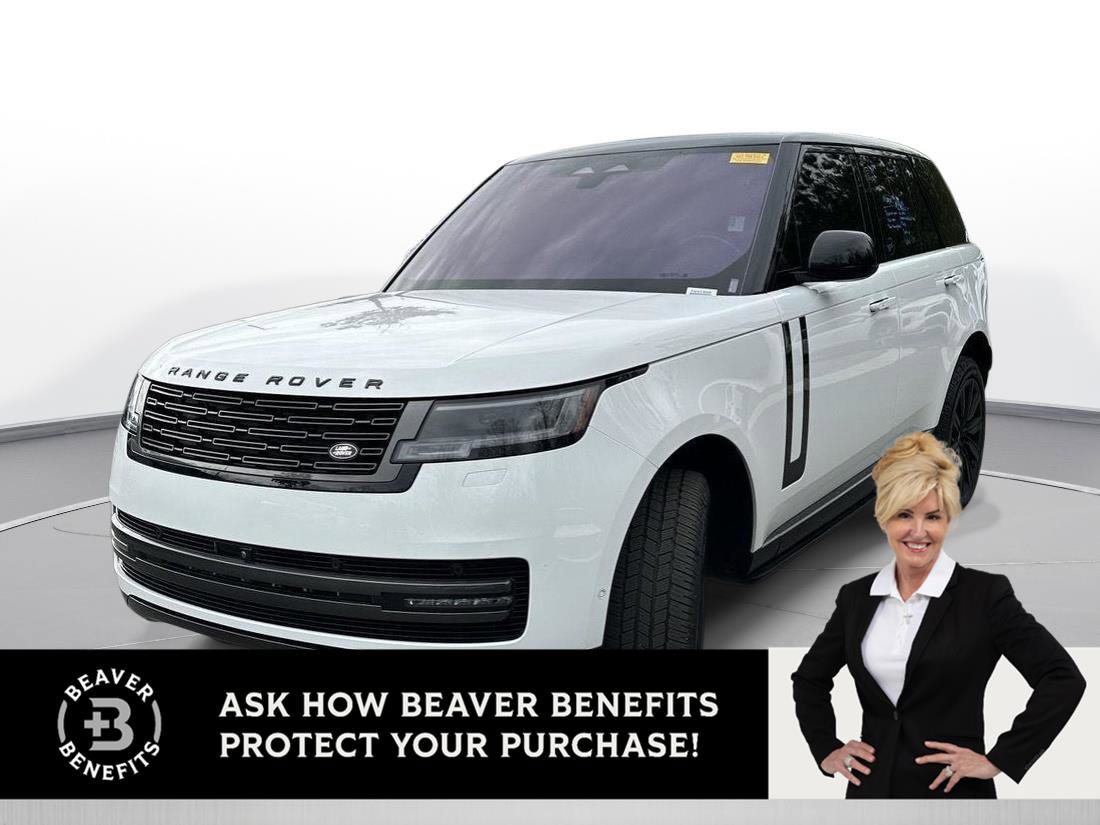 Used 2023 Land Rover Range Rover SE image 1