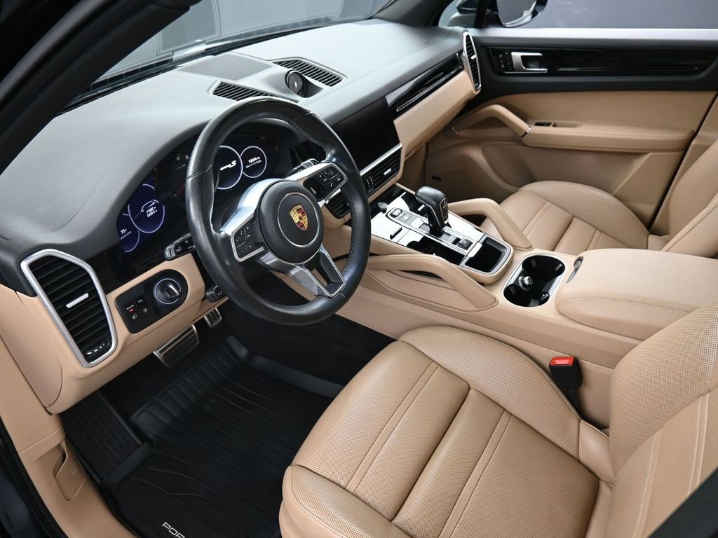 Certified 2021 Porsche Cayenne S image 4