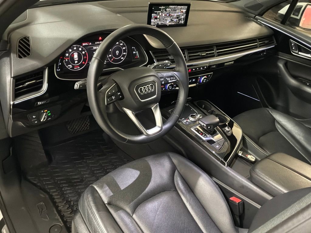 Used 2019 Audi Q7 3.0T Premium Plus w/ Premium Plus Package image 18