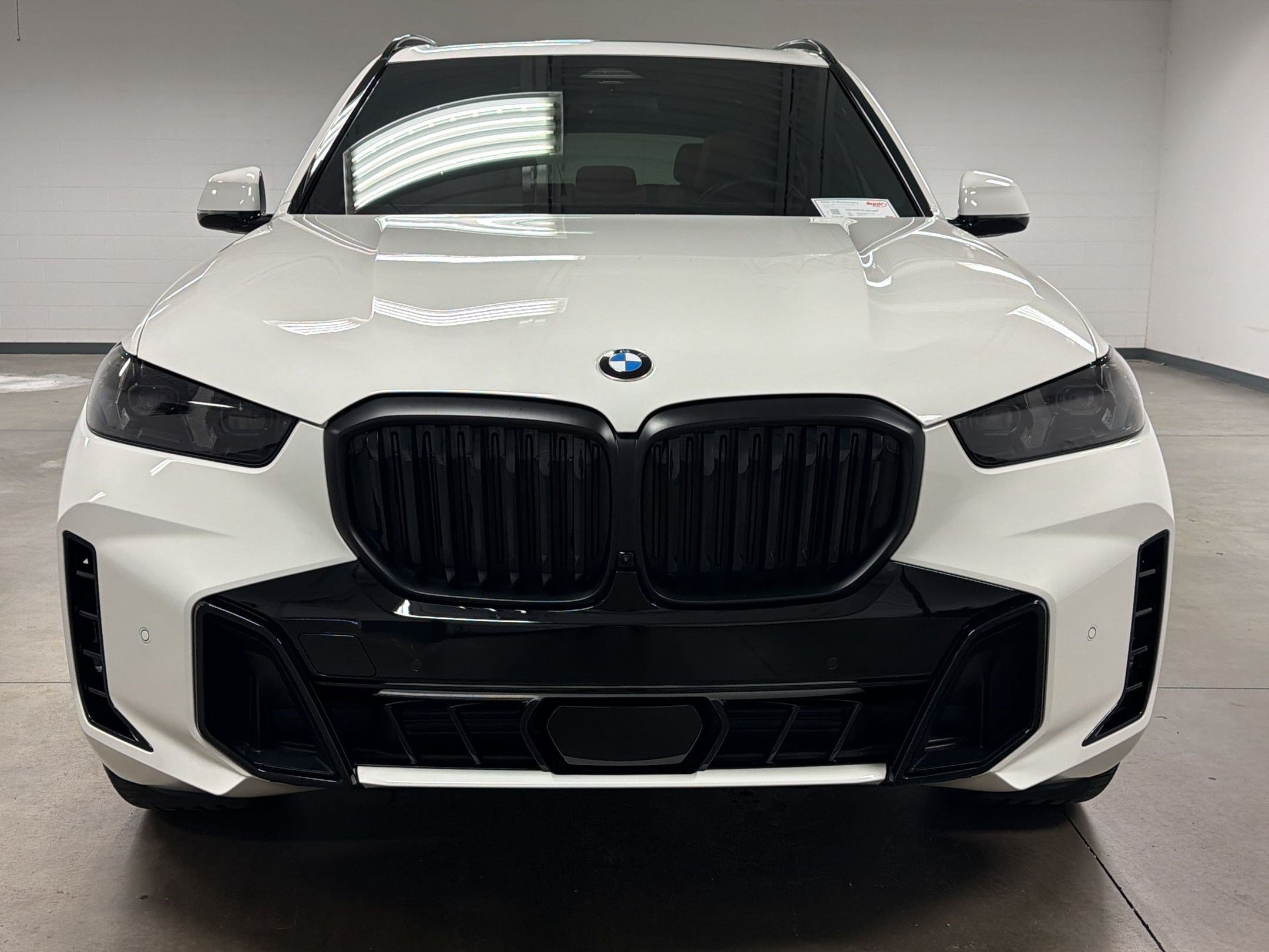 Certified 2026 BMW X5 sDrive40i w/ M Sport Package RWD image 6