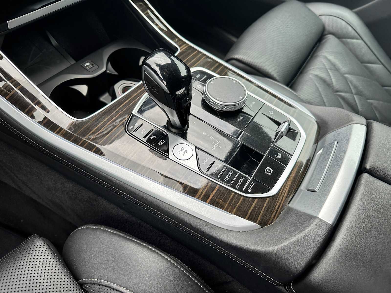 Used 2023 BMW X5 xDrive45e image 13