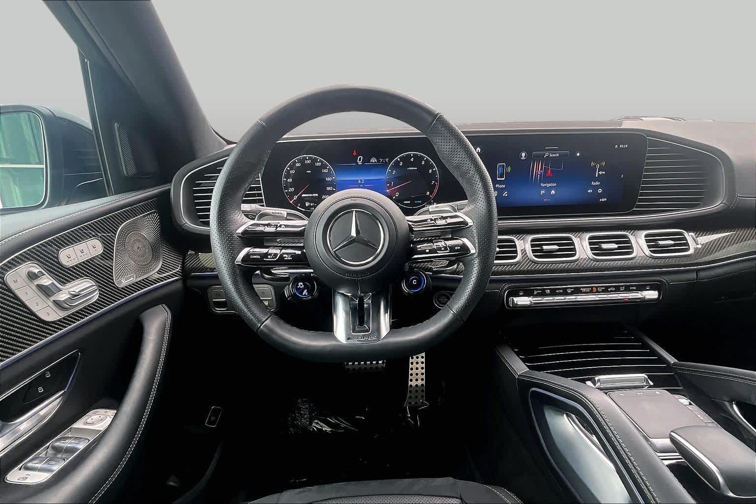 Used 2025 Mercedes-Benz GLS 63 AMG 4MATIC image 6