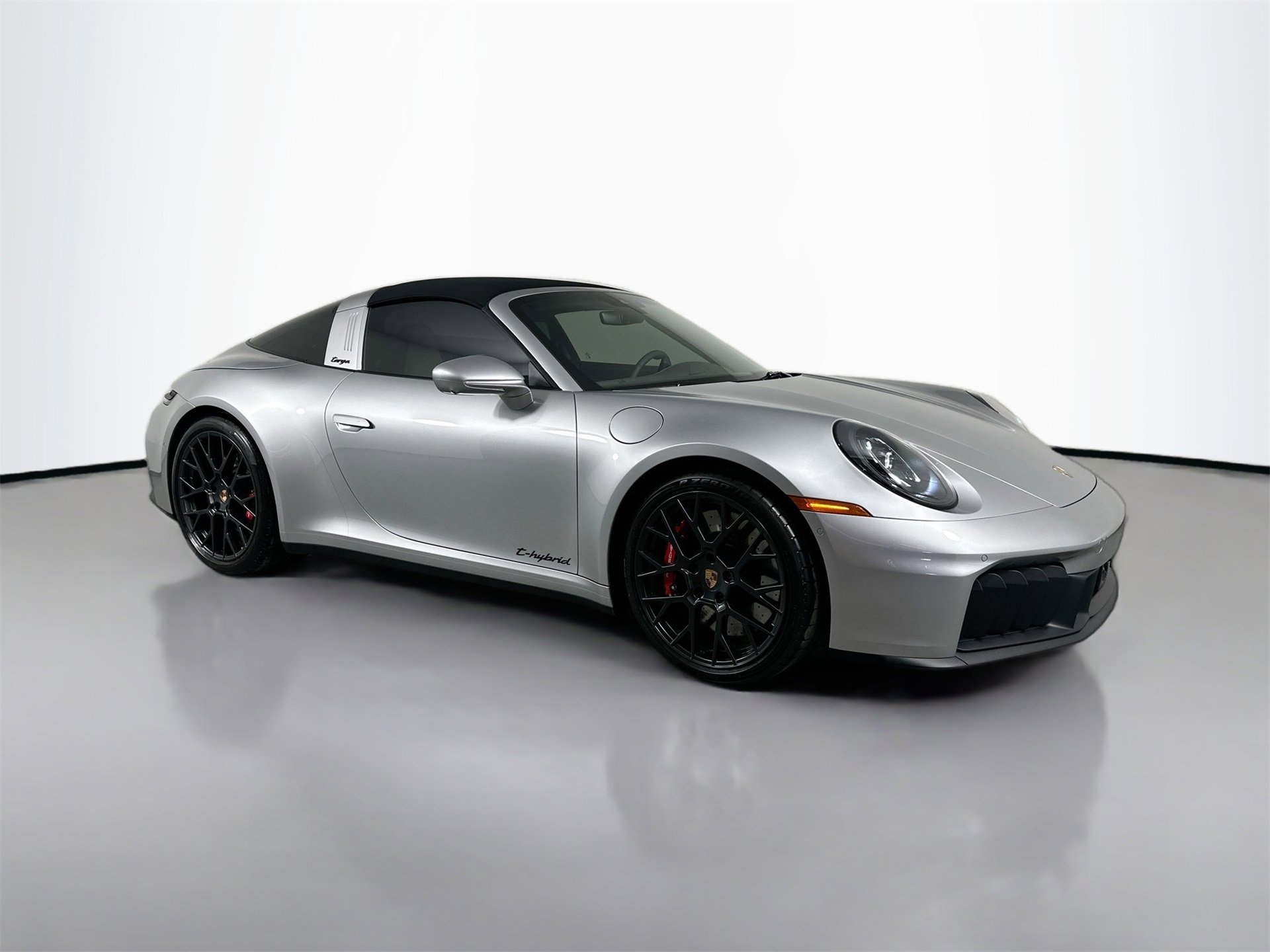 Certified 2026 Porsche 911 Targa 4 GTS image 9