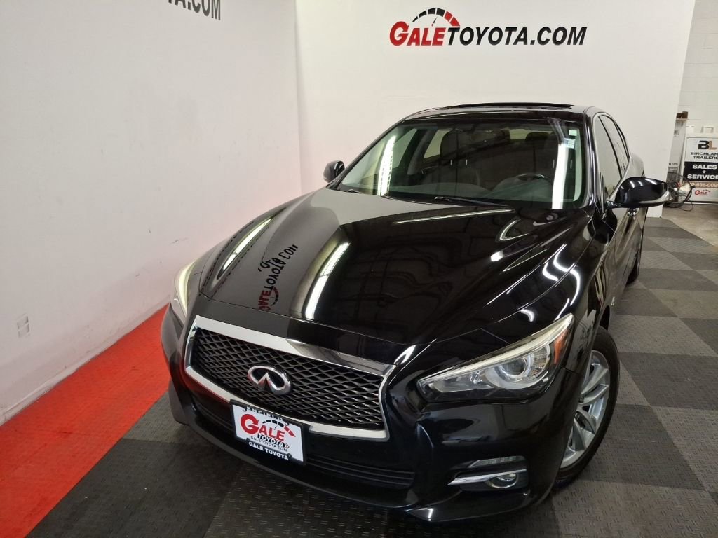Used 2015 INFINITI Q50 Premium w/ Cargo Package image 3