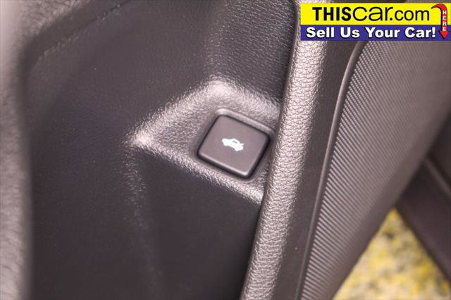 Used 2018 Honda Civic Touring image 30