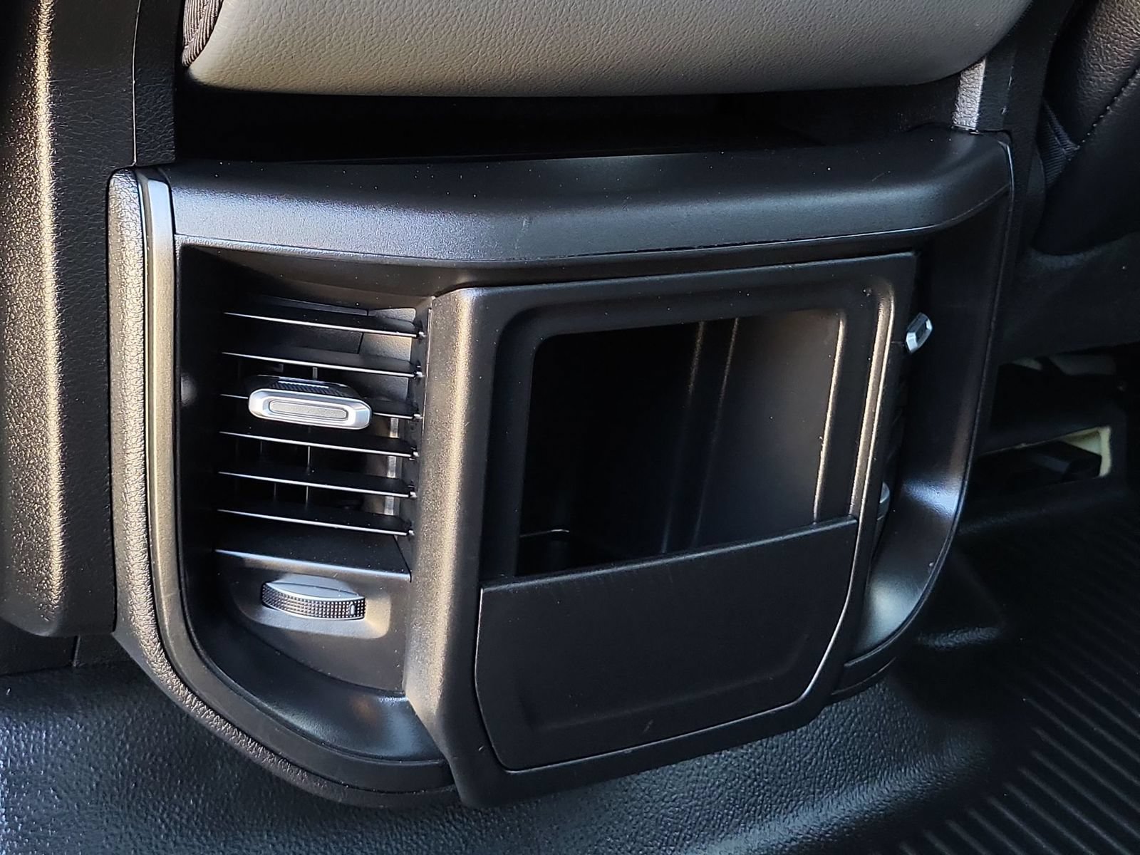 Used 2024 RAM 1500 Tradesman AWD/4WD image 20