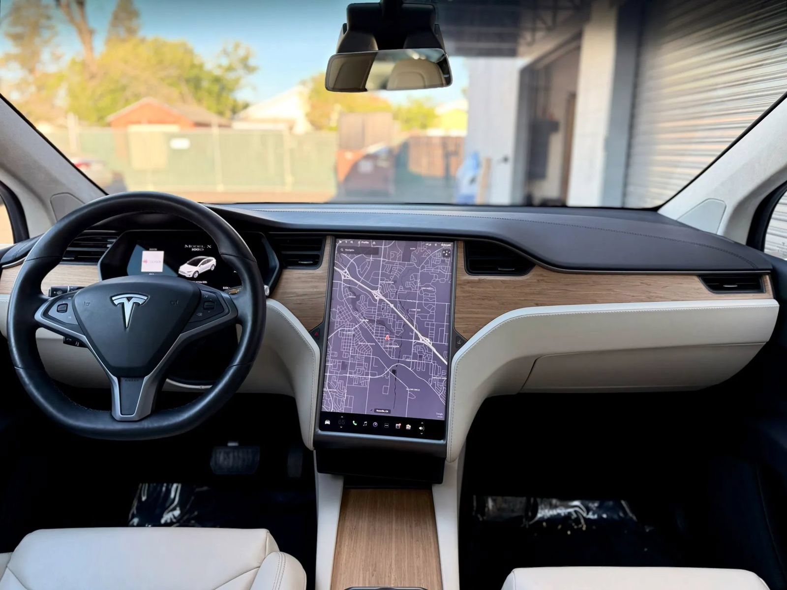 Used 2018 Tesla Model X 100D AWD/4WD image 11