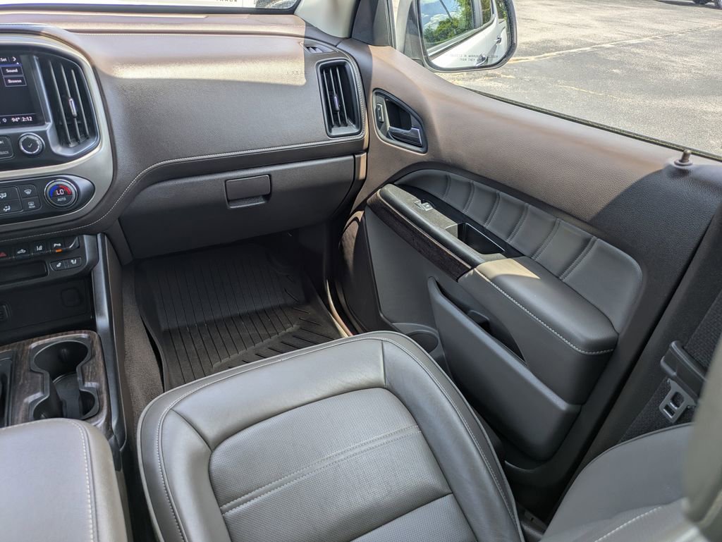 Used 2022 GMC Canyon Denali AWD/4WD image 18
