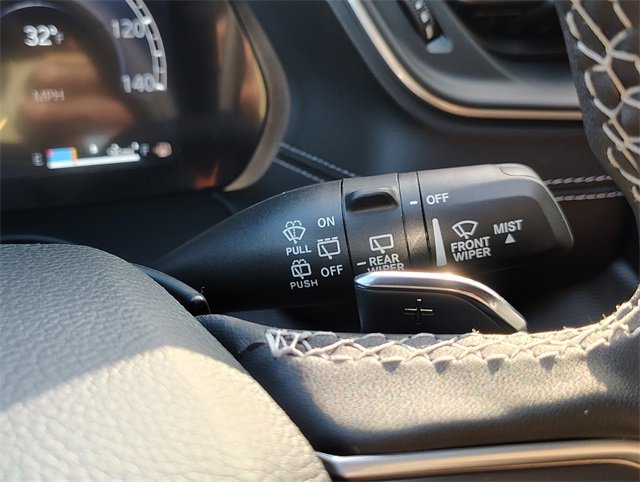 New 2025 Jeep Grand Cherokee L Altitude image 21