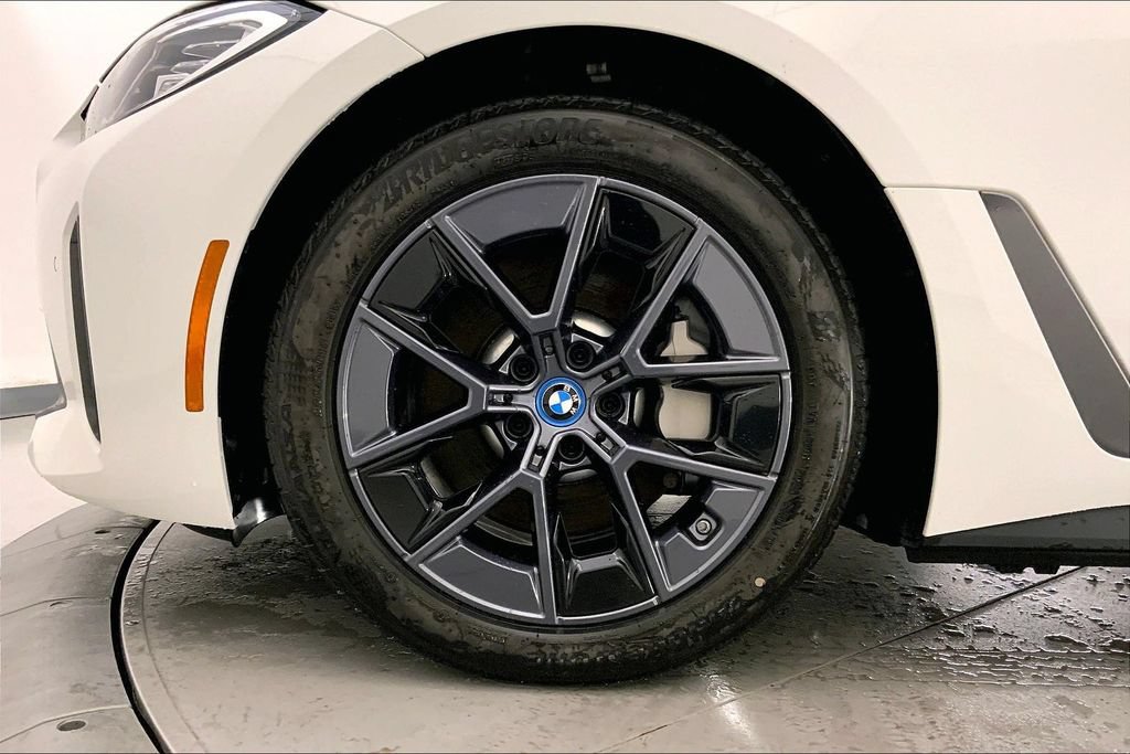 Used 2023 BMW i4 eDrive40 w/ Premium Package RWD image 8