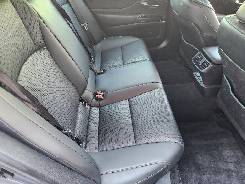 Used 2019 Lexus ES 350 w/ Premium Package FWD image 32