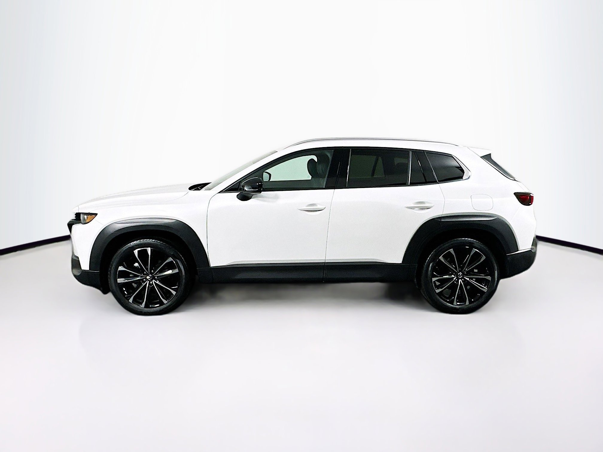 Used 2025 MAZDA CX-50 AWD 2.5 S w/ Premium Plus Pkg image 4