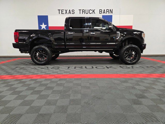Used 2020 Ford F350 Limited image 14