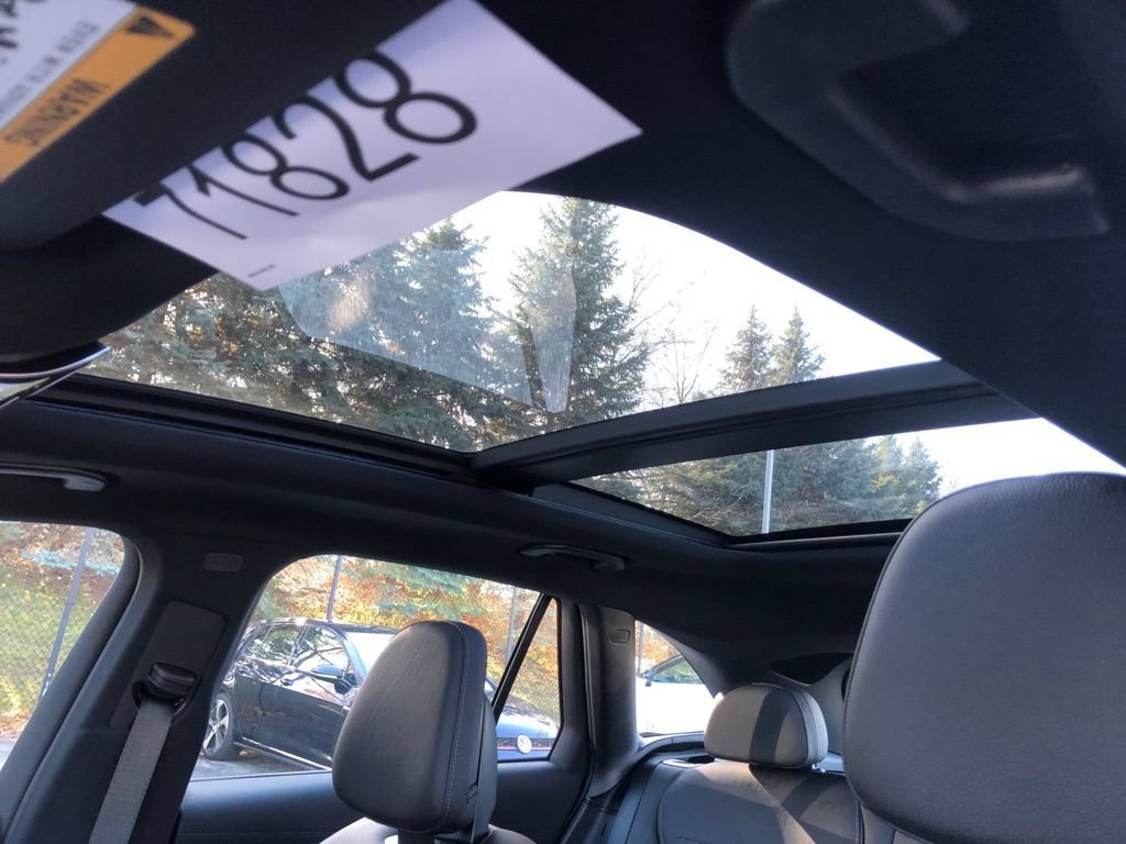 New 2026 Mercedes-Benz GLC 43 AMG 4MATIC image 8