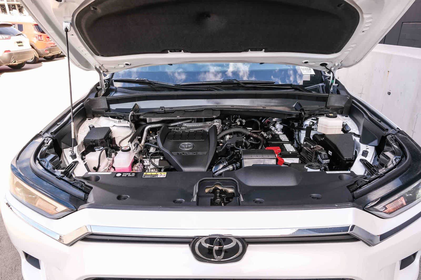Certified 2025 Toyota Grand Highlander AWD image 29