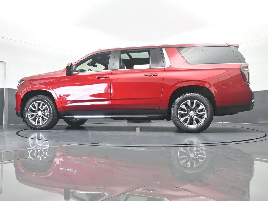 Used 2024 Chevrolet Suburban LT image 62