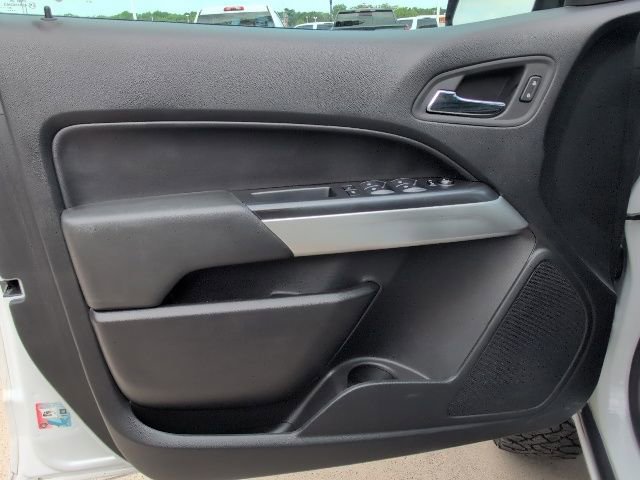 Used 2022 Chevrolet Colorado ZR2 AWD/4WD image 13