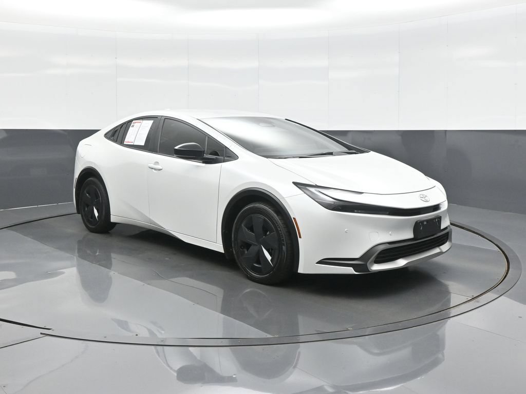 Certified 2024 Toyota Prius Prime FWD image 1