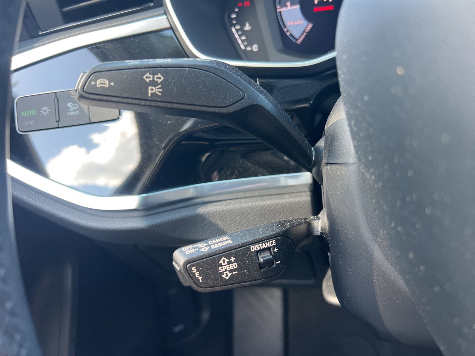 Used 2024 Audi Q3 2.0T Premium Plus image 29