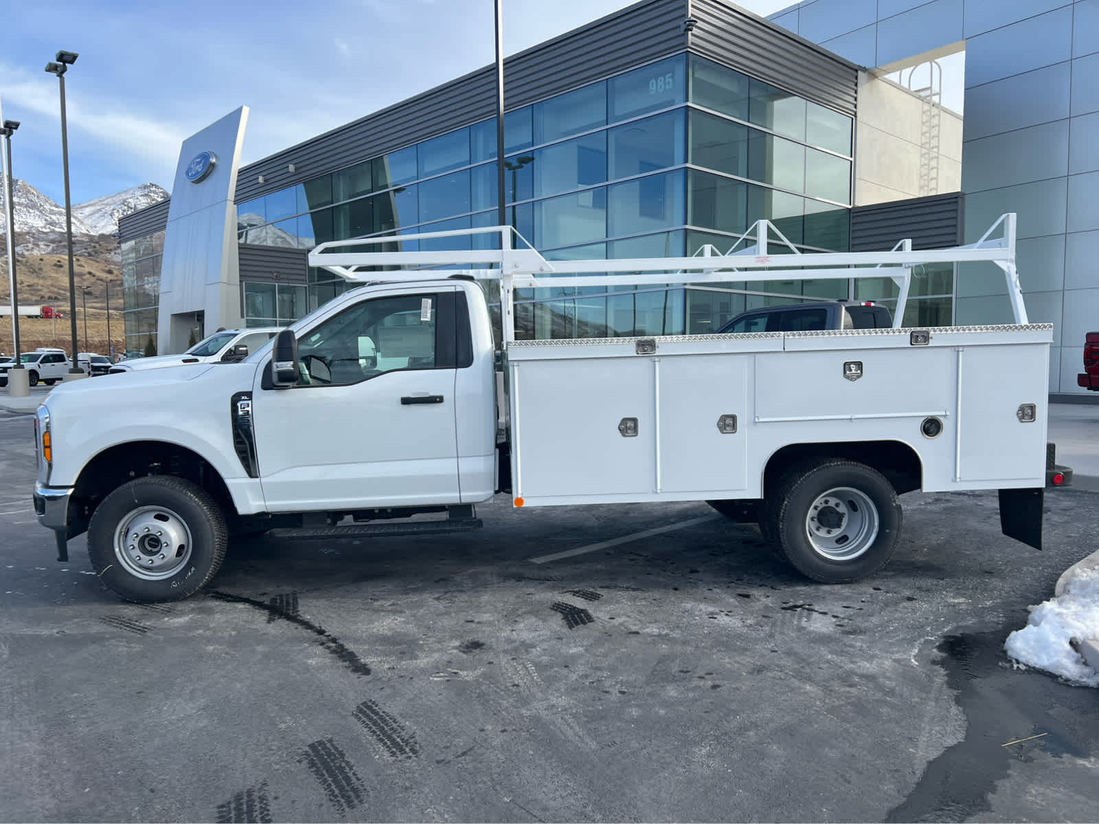New 2025 Ford F350 XL w/ XL Chrome Package AWD/4WD image 12