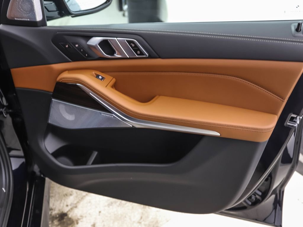 New 2026 BMW X5 M60i image 28