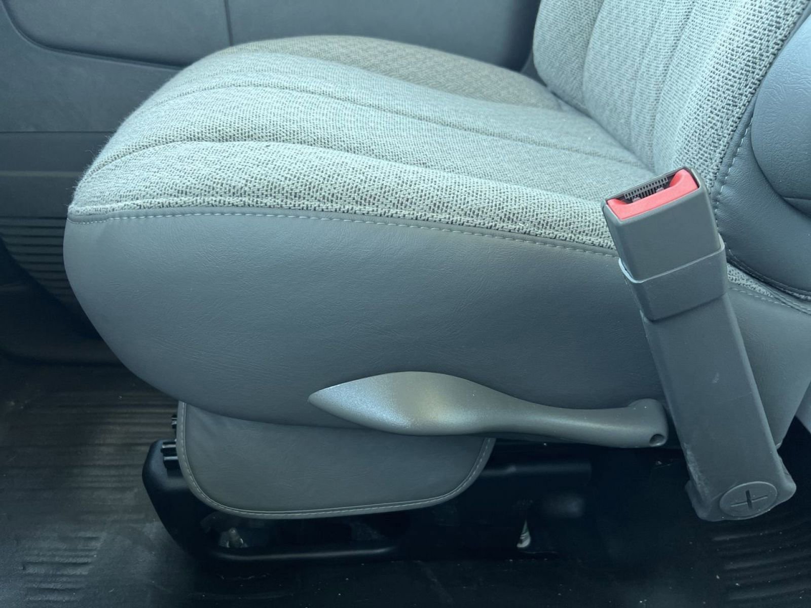 New 2025 Chevrolet Express 3500 w/ Power Convenience Package RWD image 8