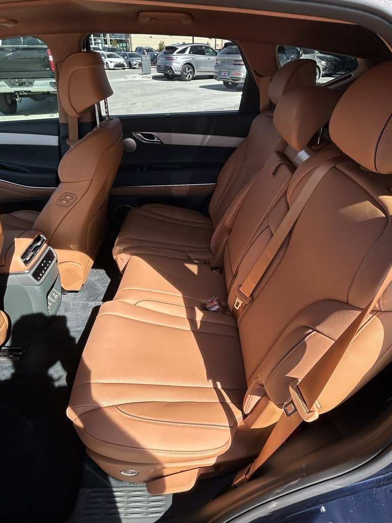 New 2026 Genesis GV80 3.5T Advanced image 17