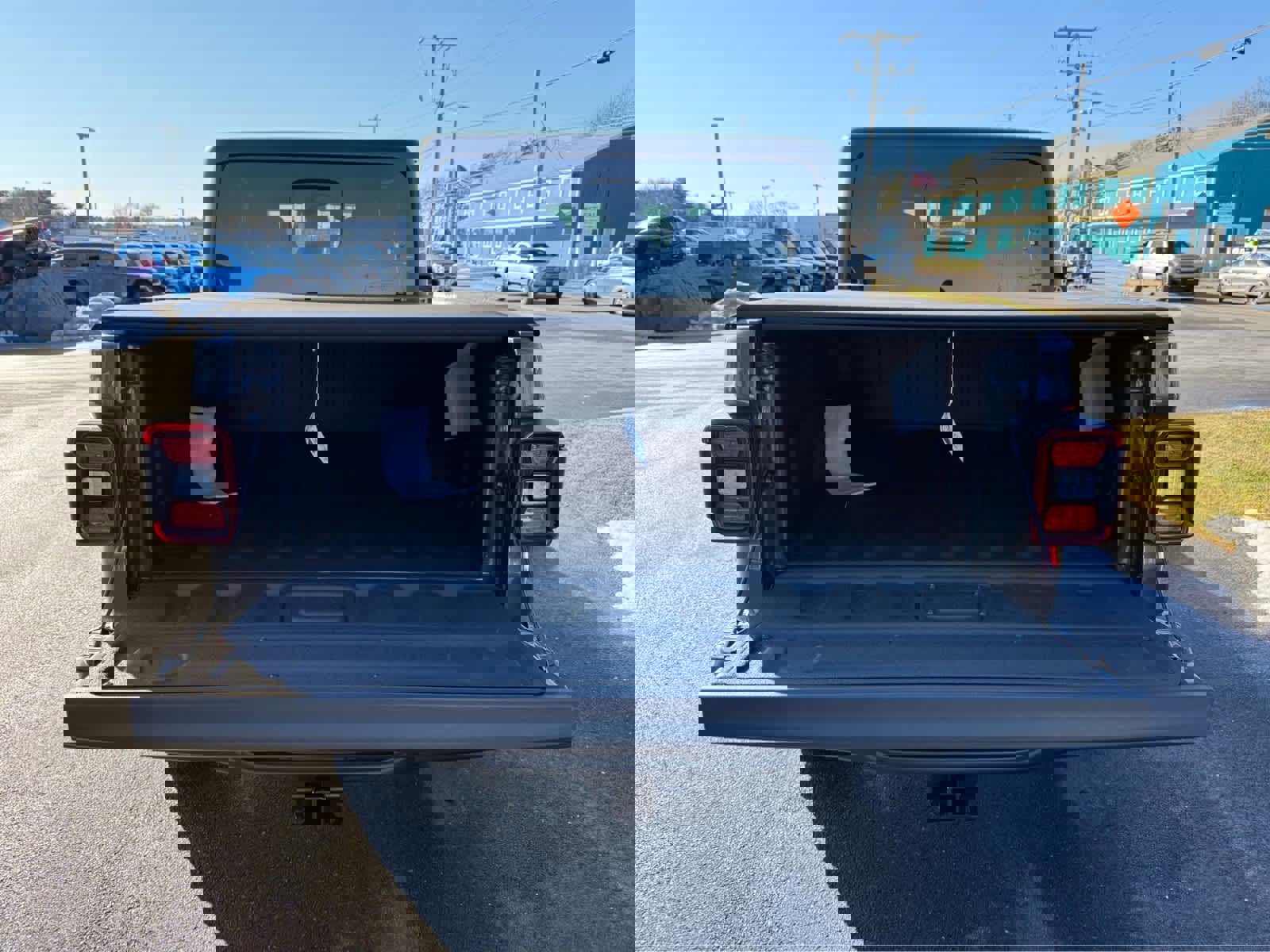 New 2026 Jeep Gladiator Rubicon w/ Safety Group image 7