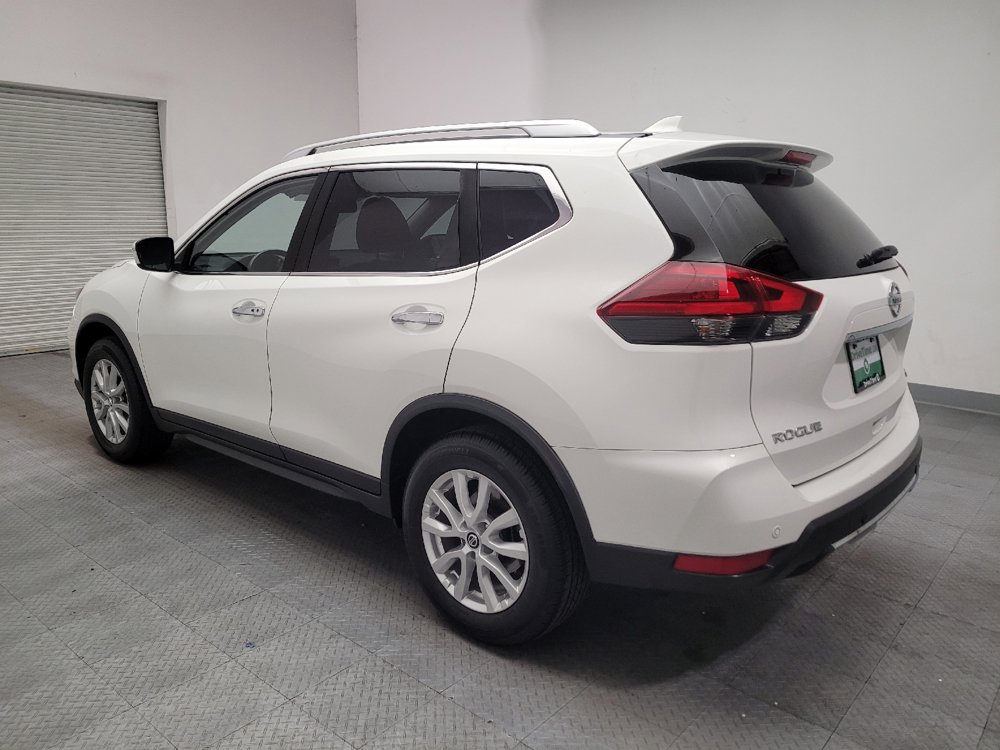 Used 2020 Nissan Rogue SV FWD image 5