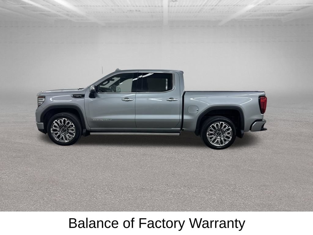 Used 2025 GMC Sierra 1500 Denali Ultimate AWD/4WD image 8