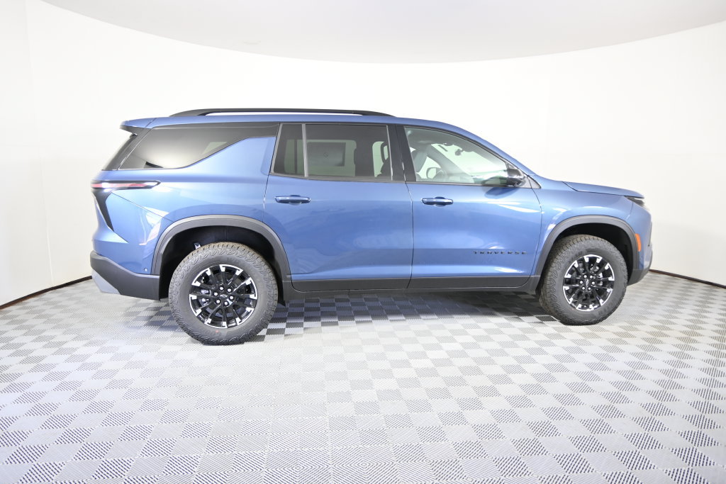 New 2026 Chevrolet Traverse Z71 w/ Enhanced Driving Package AWD/4WD image 7