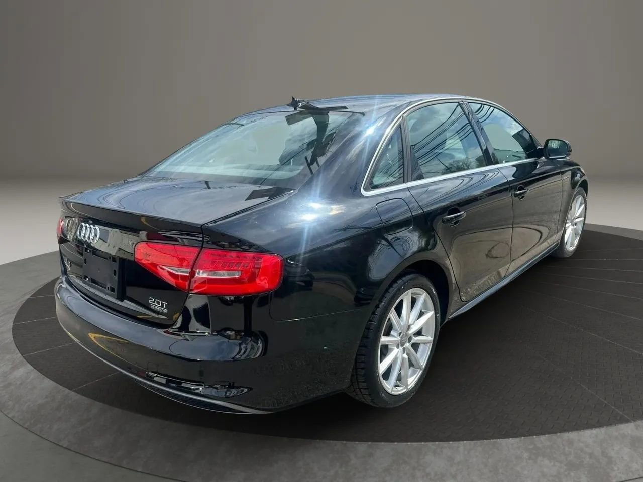 Used 2016 Audi A4 2.0T Premium w/ Audi MMI Navigation Plus image 5