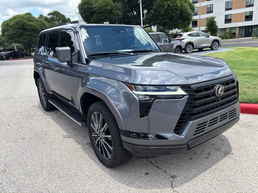 Used 2024 Lexus GX 550 w/ Accessory Package (2T) AWD/4WD image 7