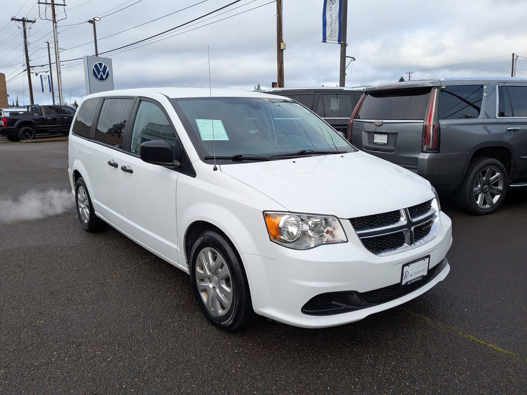 Used 2019 Dodge Grand Caravan SE image 7