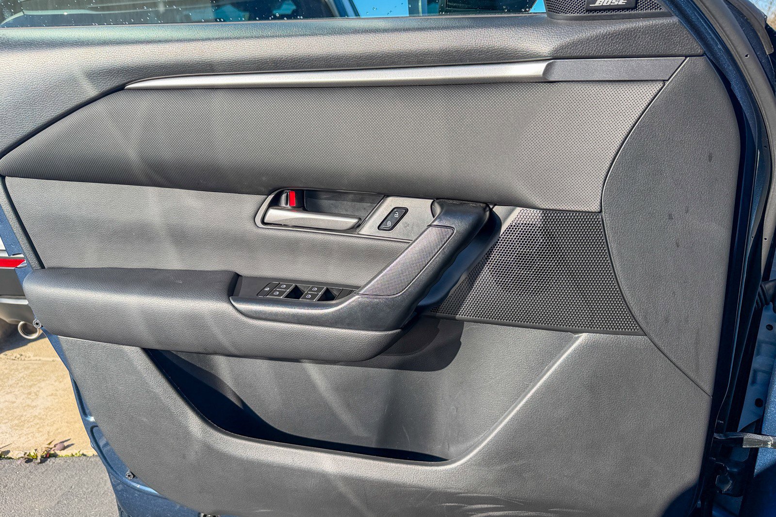 Certified 2025 MAZDA CX-50 AWD 2.5 S w/ Premium Package image 11