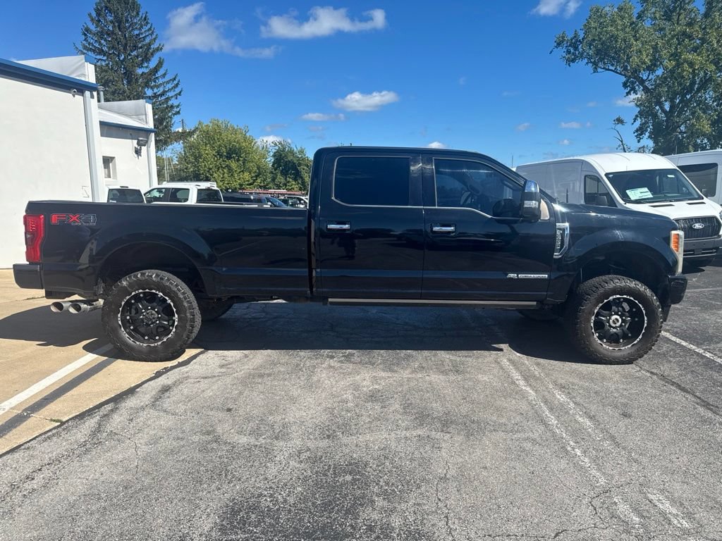 Used 2017 Ford F350 Platinum w/ Platinum Ultimate Package AWD/4WD image 2