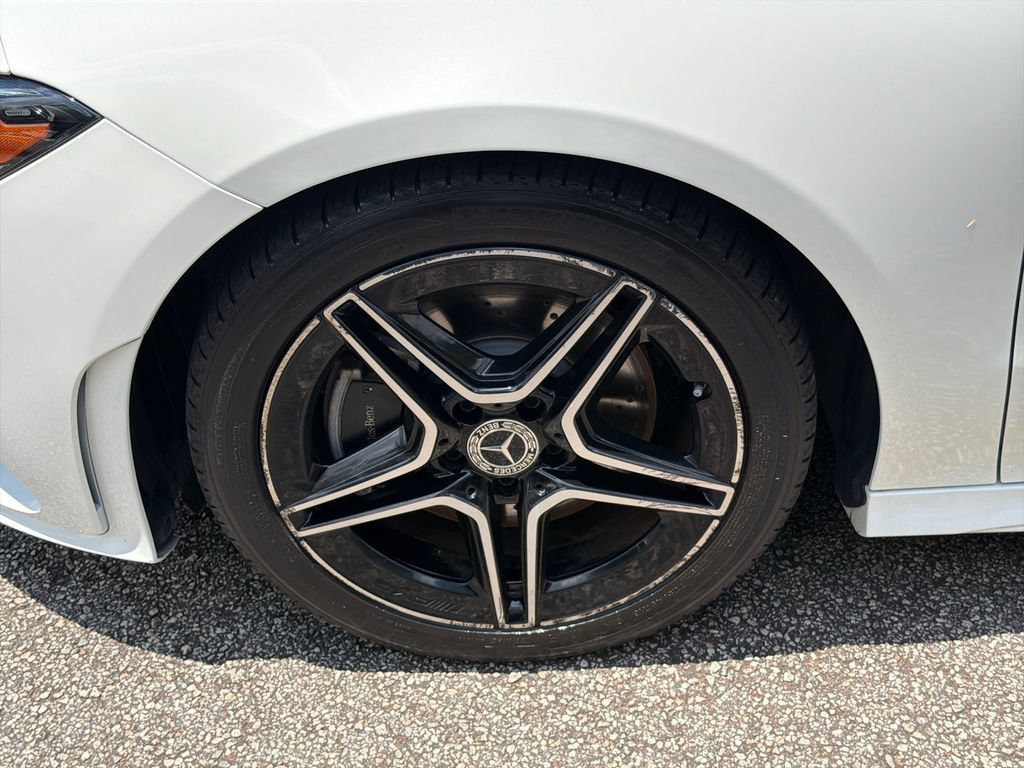 Used 2020 Mercedes-Benz CLA 250 image 11