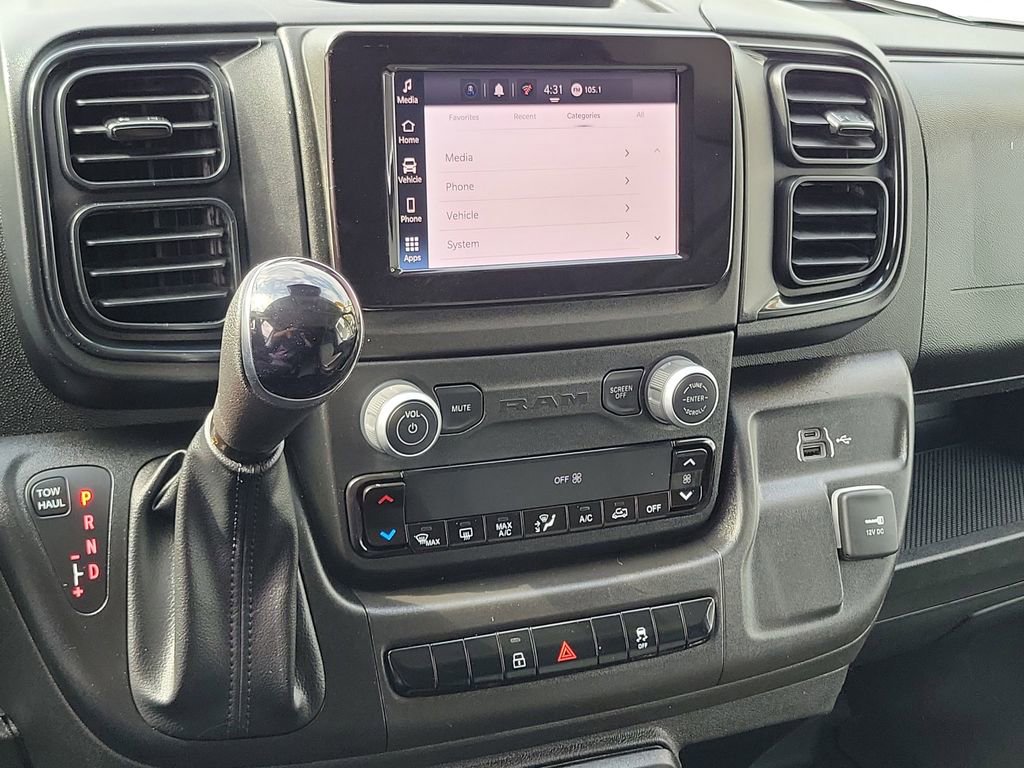 Used 2025 RAM ProMaster 3500 w/ Convenience Group FWD image 8