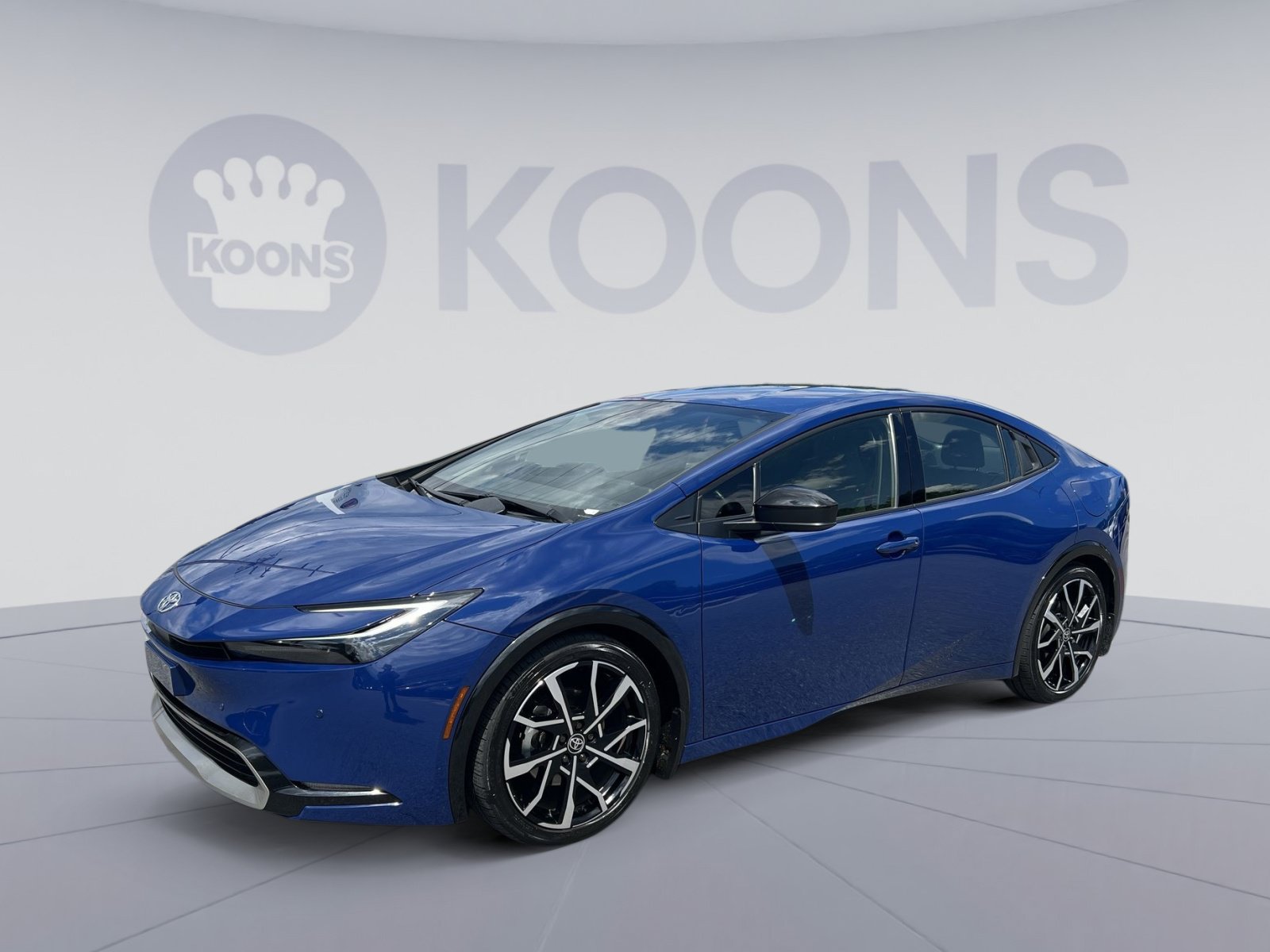 Used 2023 Toyota Prius Prime FWD image 1