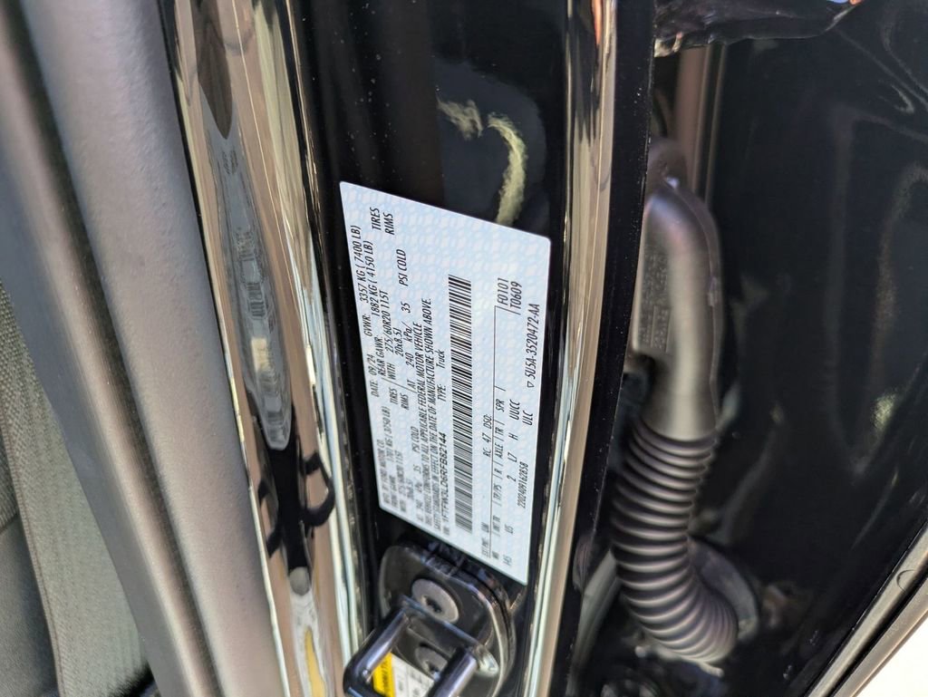 New 2024 Ford F150 XLT w/ Equipment Group 302A MID image 55