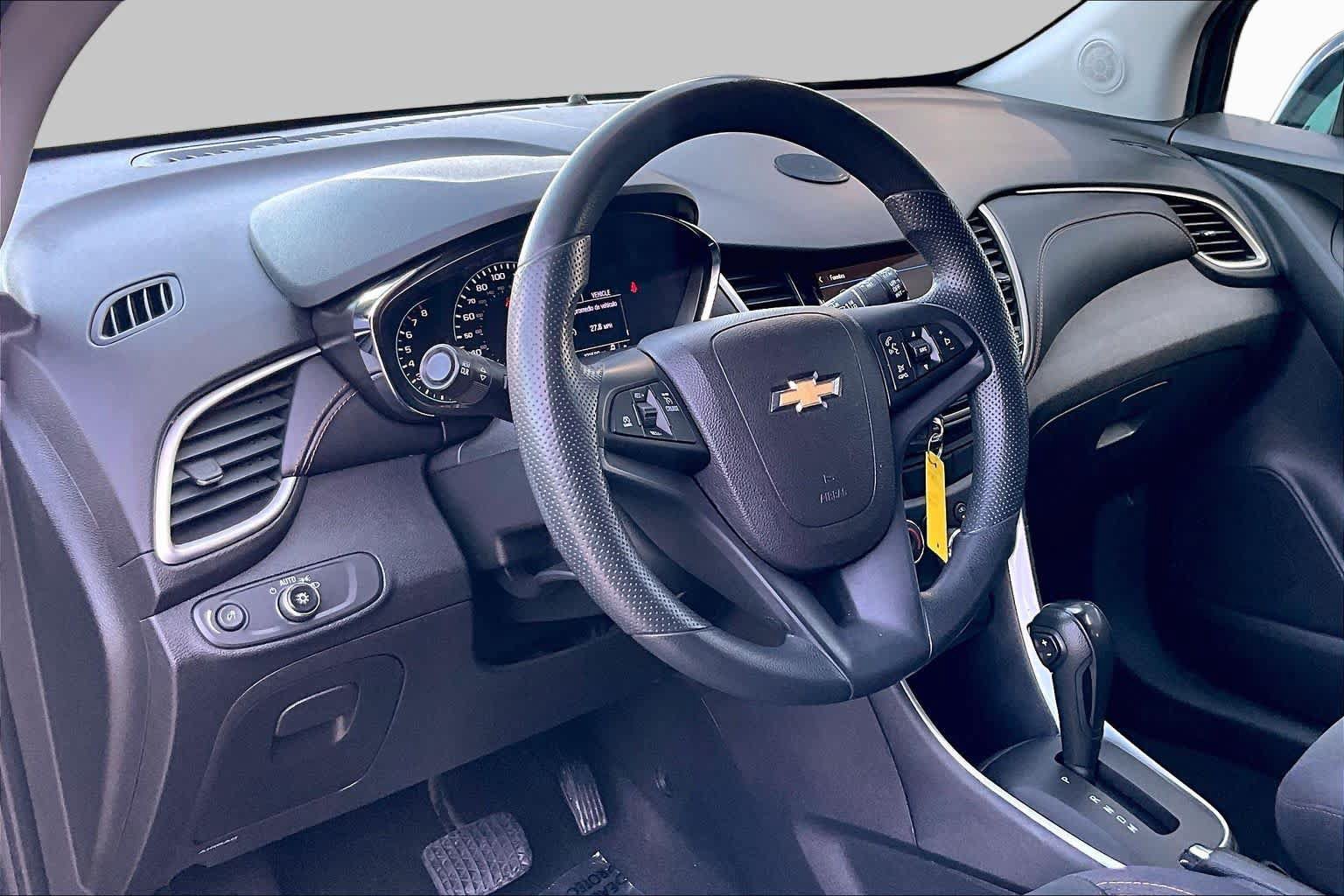 Used 2019 Chevrolet Trax LS w/ Tint and Cruise Package FWD image 16